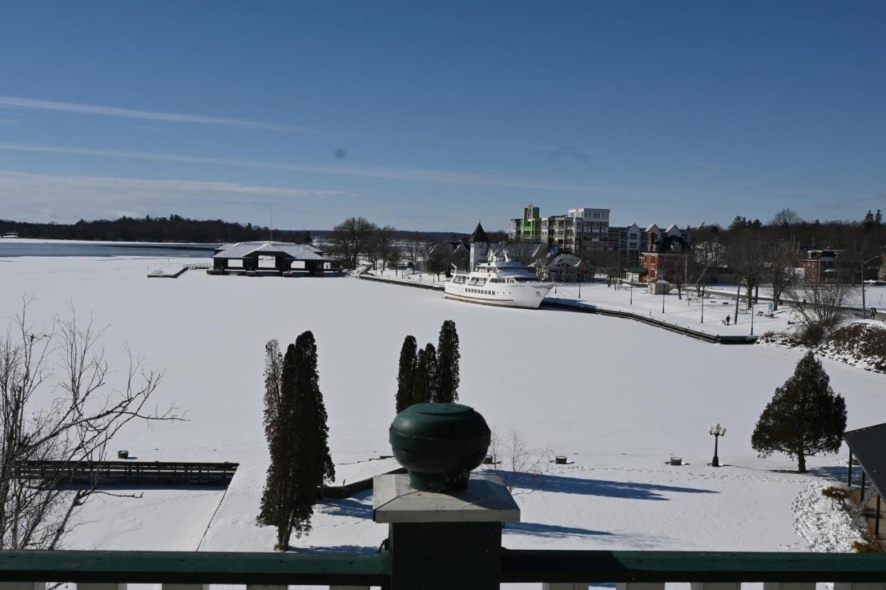 The Gananoque Inn & Spa Экстерьер фото